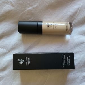 Younique skin solution concealer